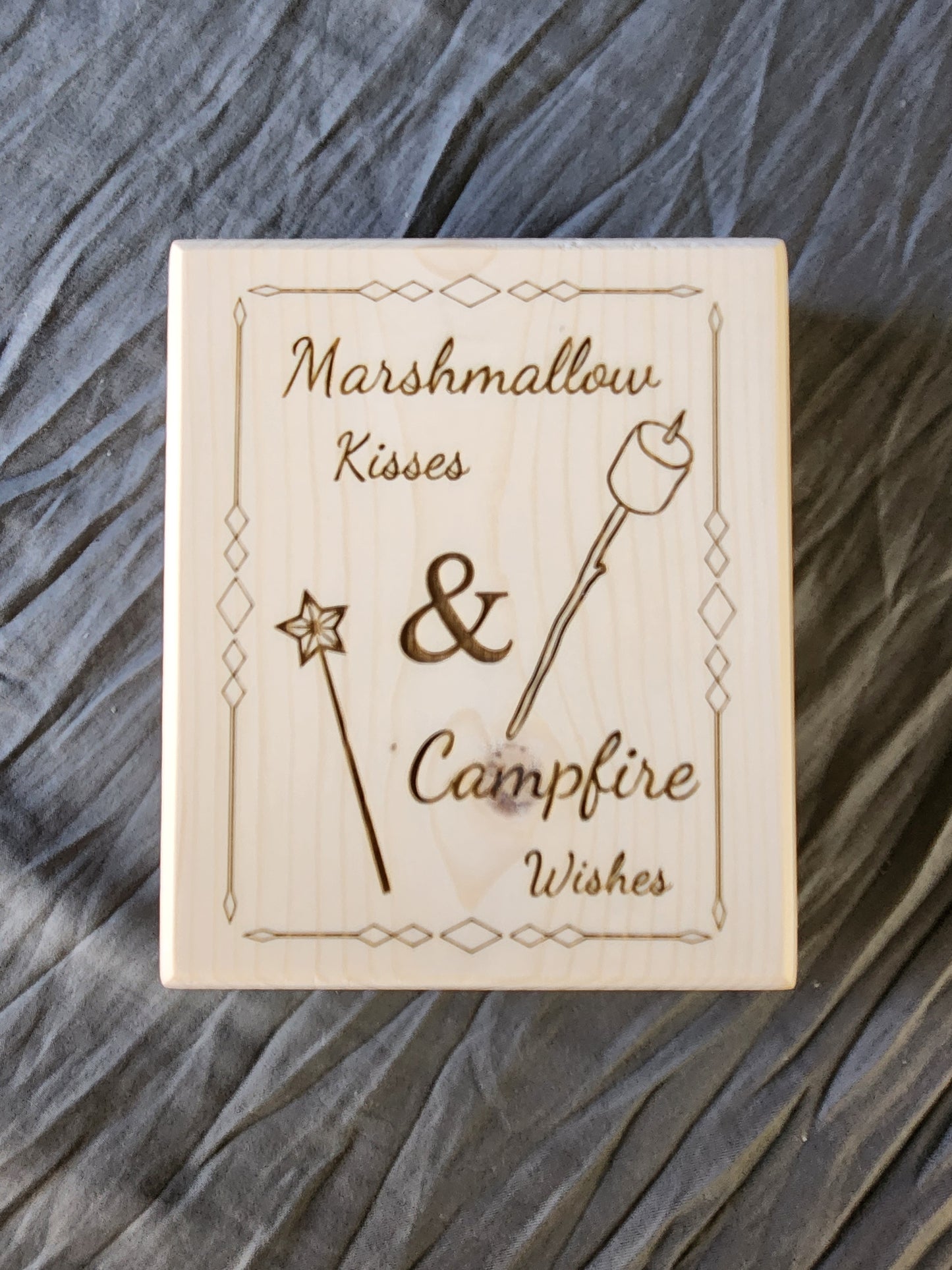 Block sign, Marshmallow kisses Campfire wishes